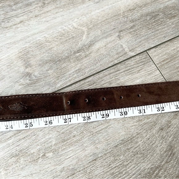 Vintage Nevada Jeanswear Floral Embossed Suede Leather Belt - Picture 11 of 12